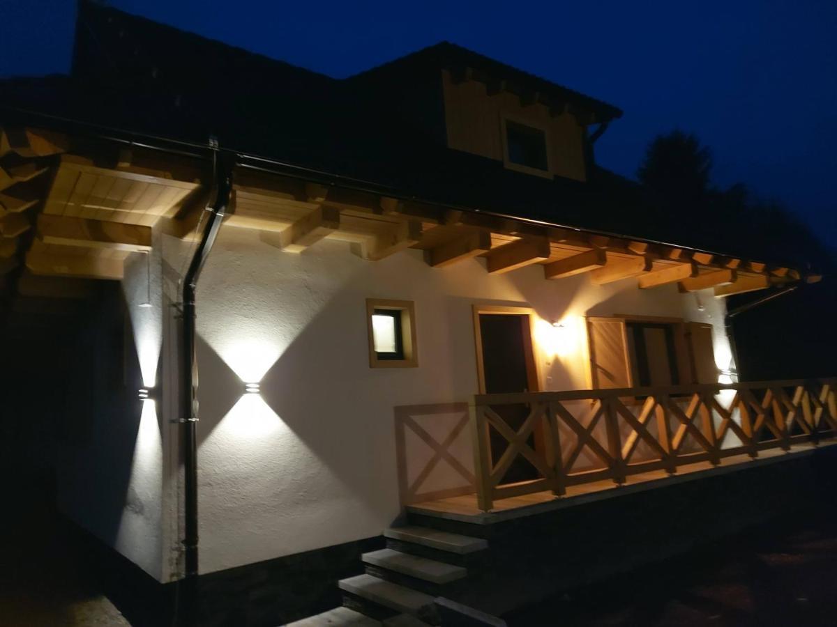 Chalupy Tri Grose Vlasky Bešeňová Exterior foto