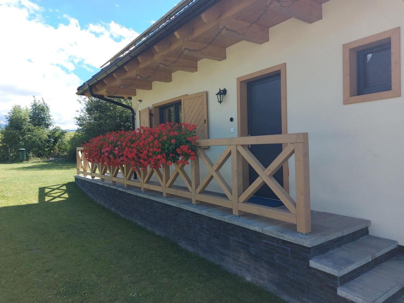 Chalupy Tri Grose Vlasky Bešeňová Exterior foto